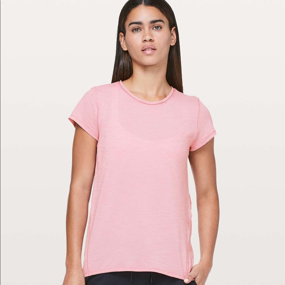 Women’s Lululemon Another Mile Short Sleeve SIZE 6